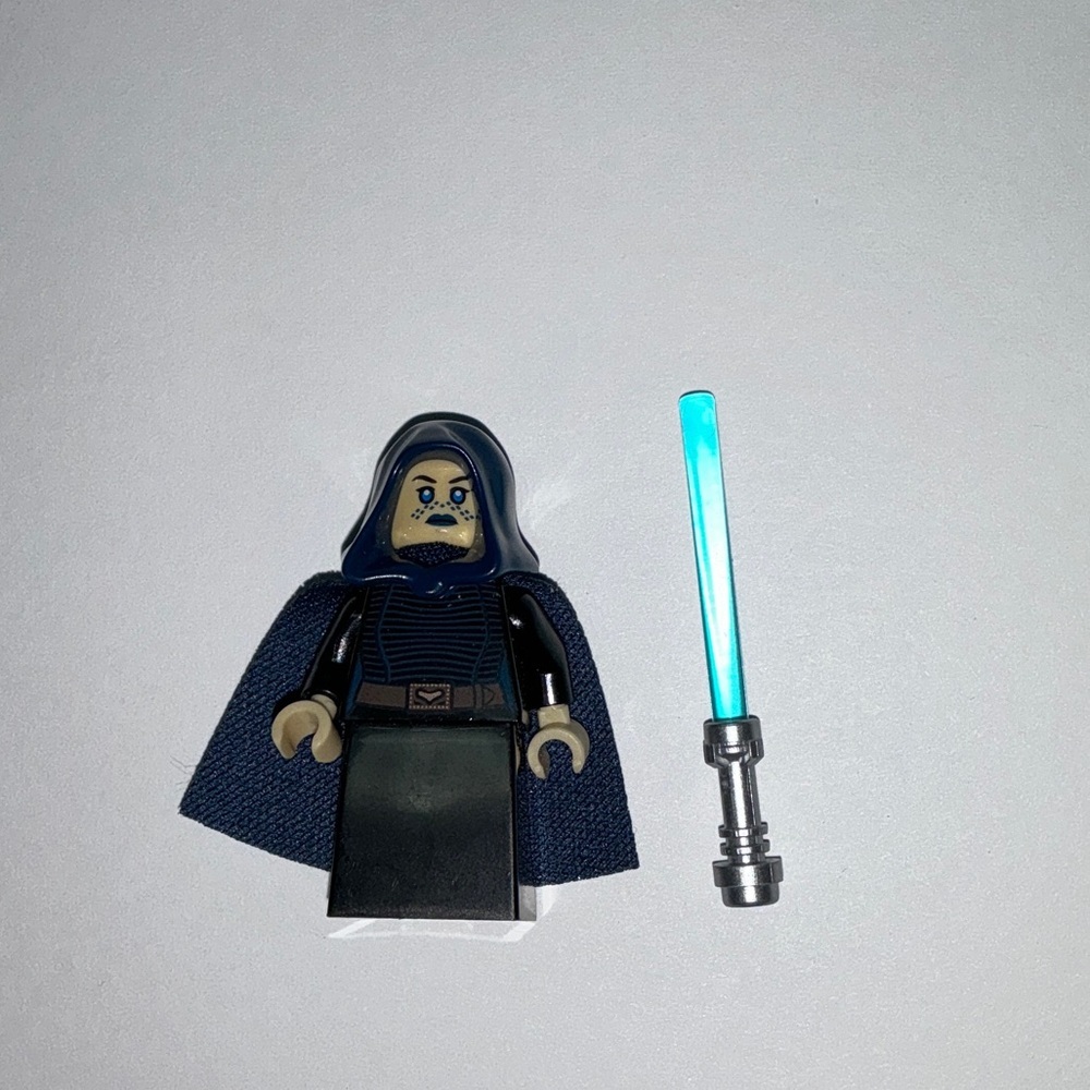 LEGO® Star Wars Minifigure Barriss Offee Jedi Split